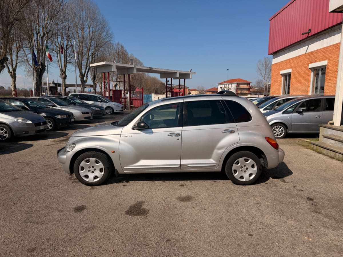 CHRYSLER PT Cruiser 9