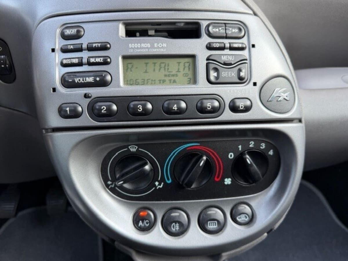 FORD Ka 1ª serie 17