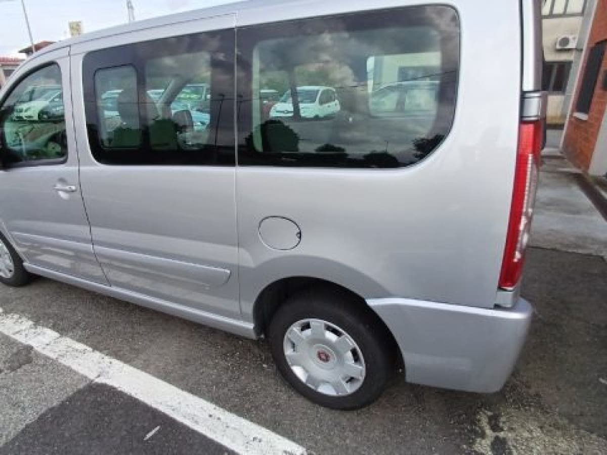 image desc
