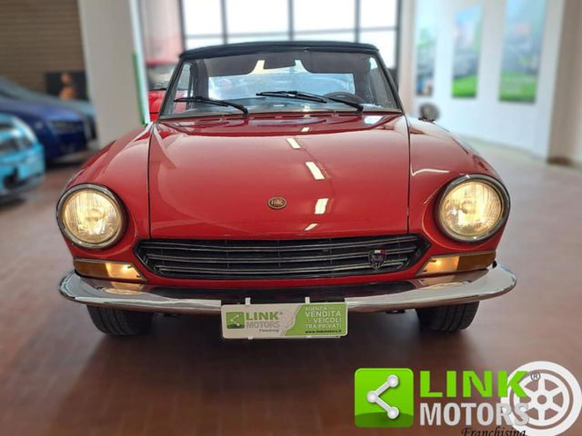 FIAT 124 spider 11