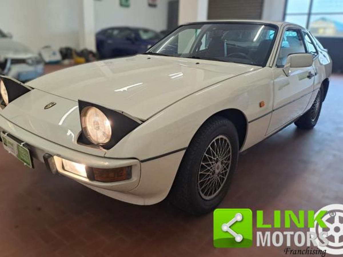 PORSCHE 924/944 2