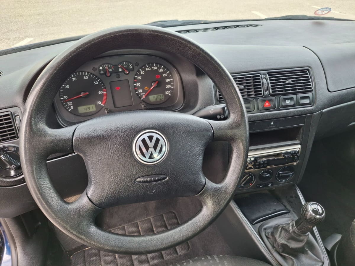 VOLKSWAGEN Golf 4ª serie 3