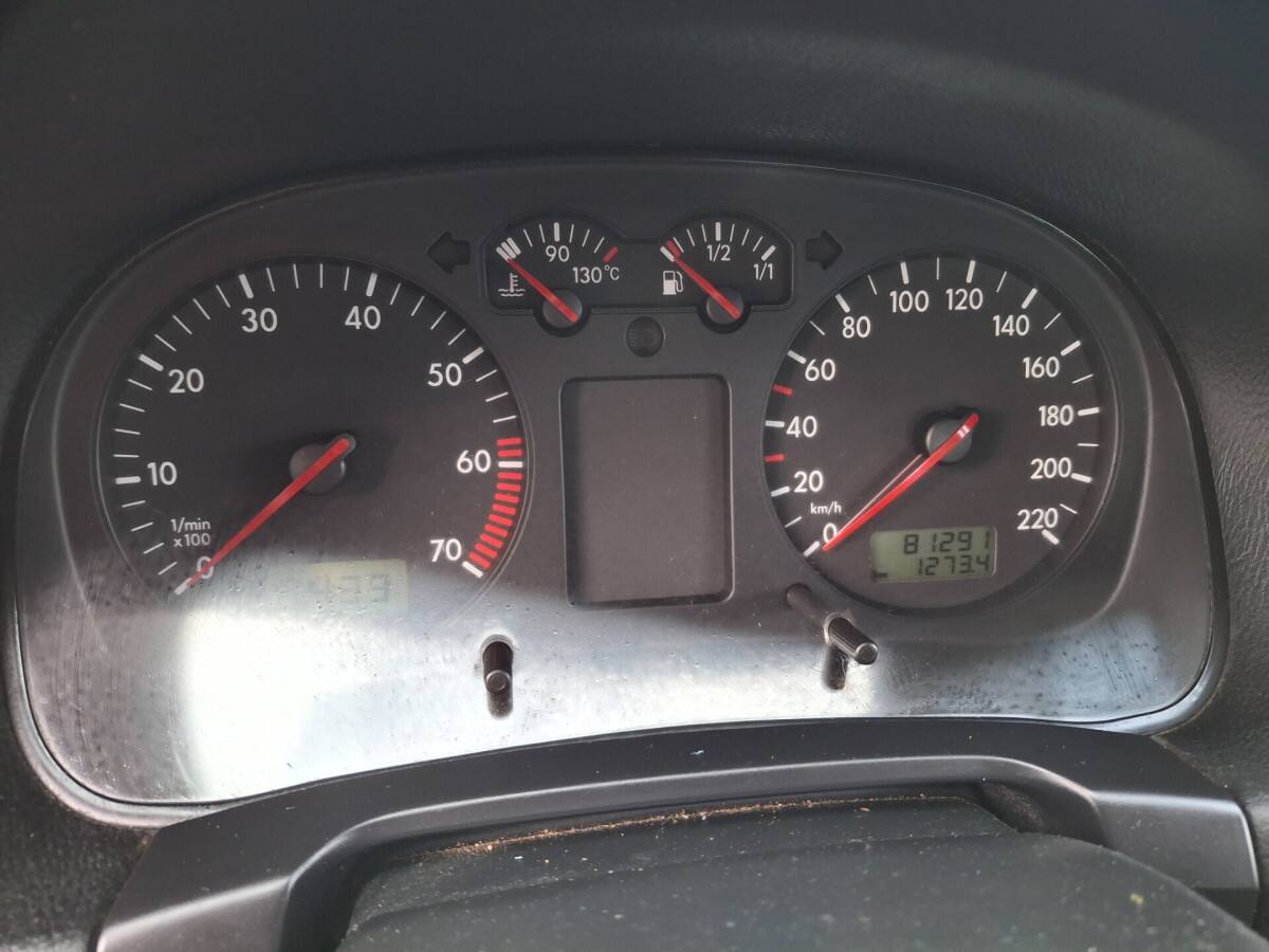 VOLKSWAGEN Golf 4ª serie 11