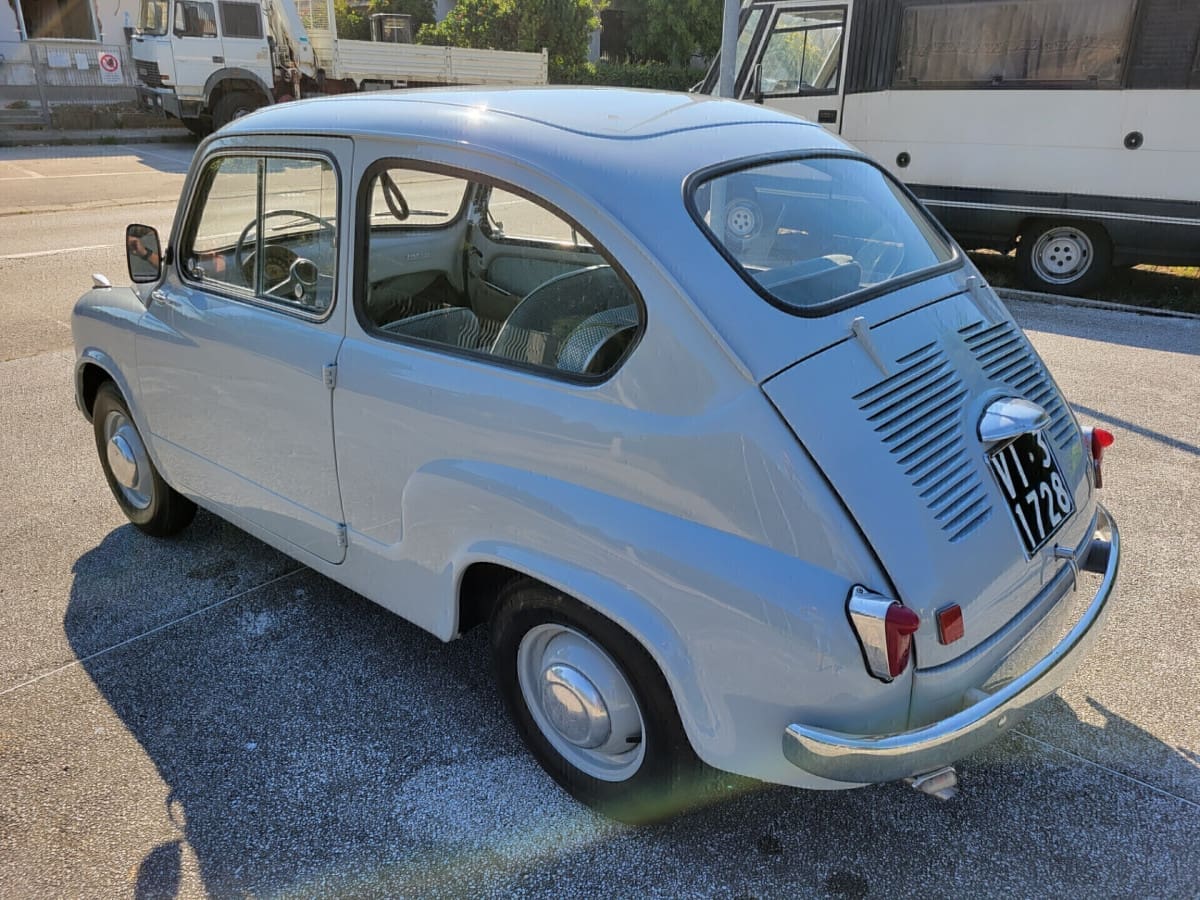FIAT 600 13