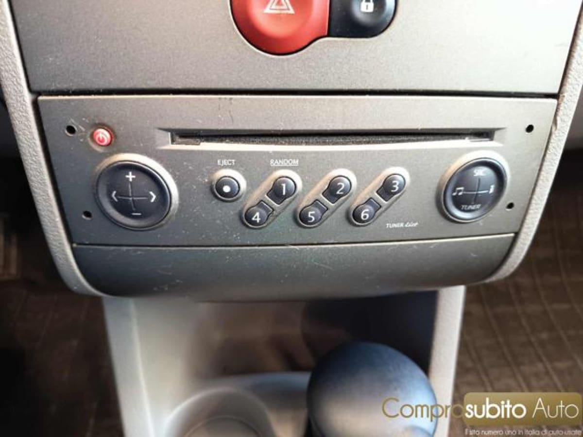 RENAULT Modus 1ª serie 14