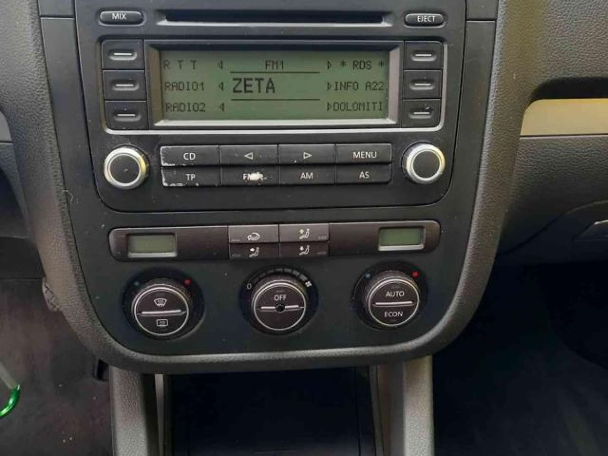 VOLKSWAGEN Golf 3ª serie 4