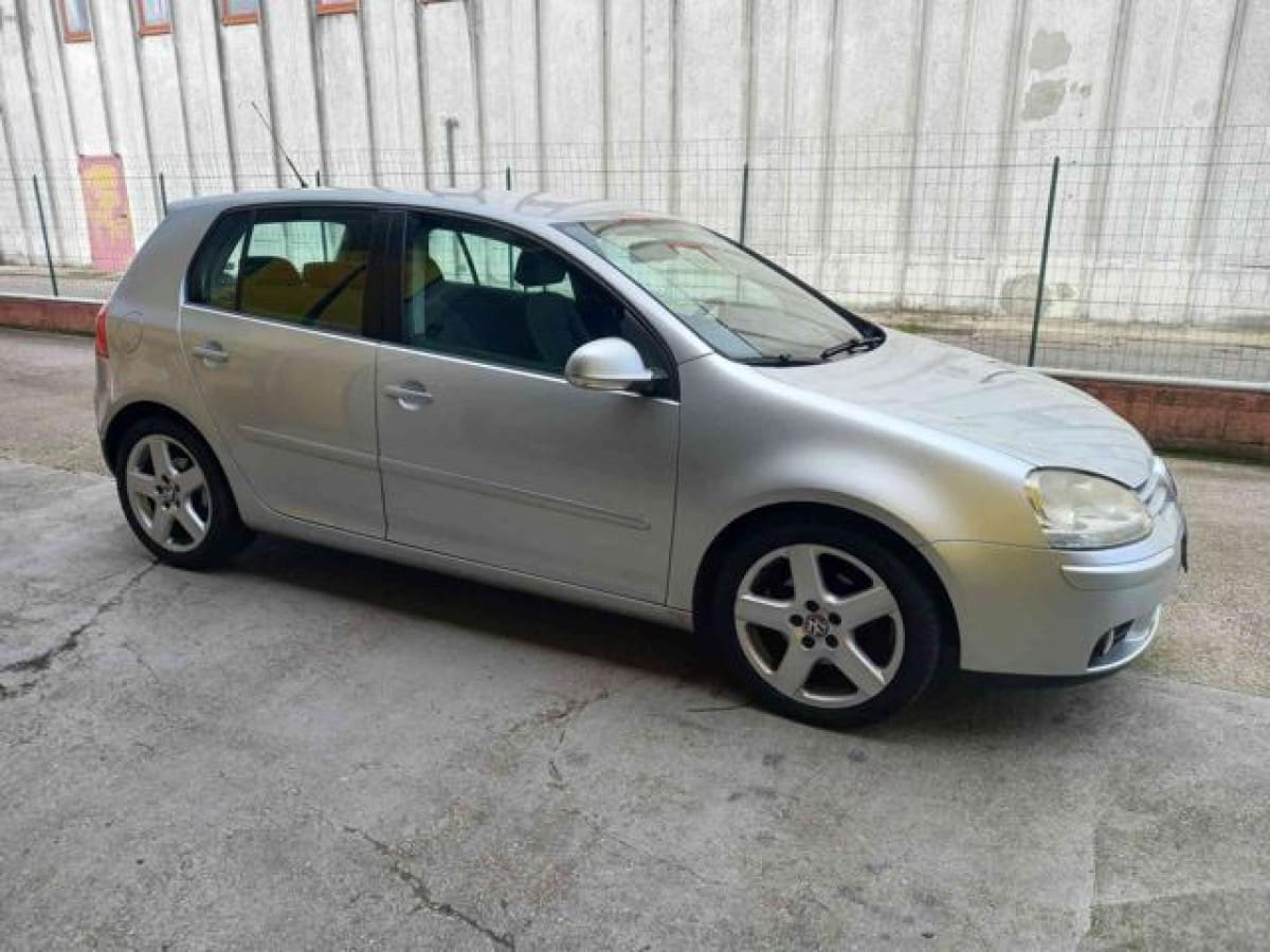 VOLKSWAGEN Golf 3ª serie 13