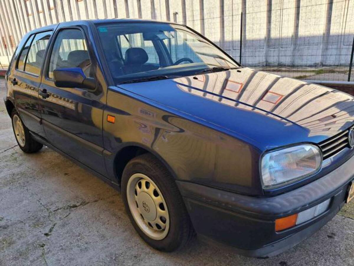 VOLKSWAGEN Golf 3ª serie 14