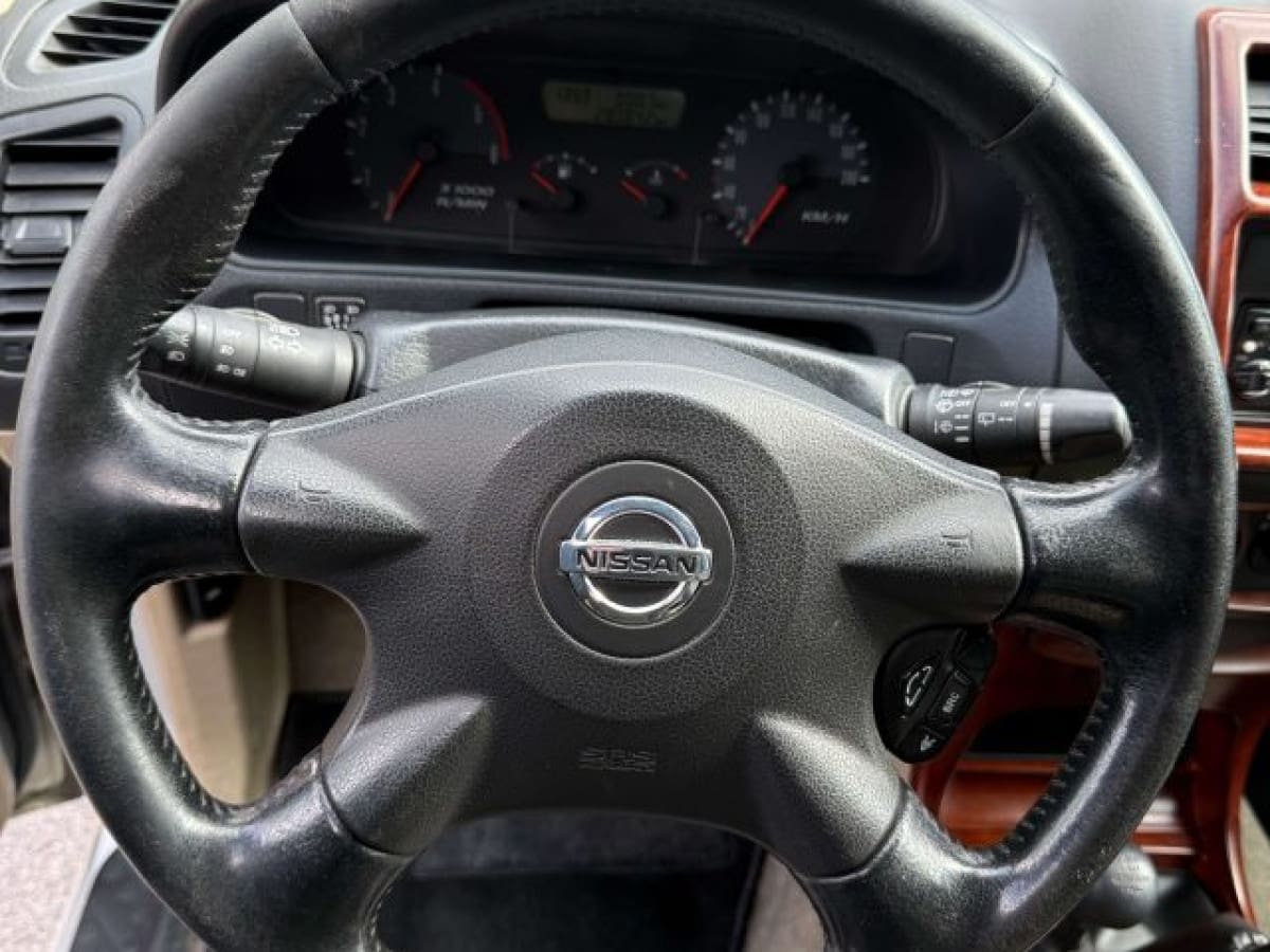 NISSAN Terrano I 4