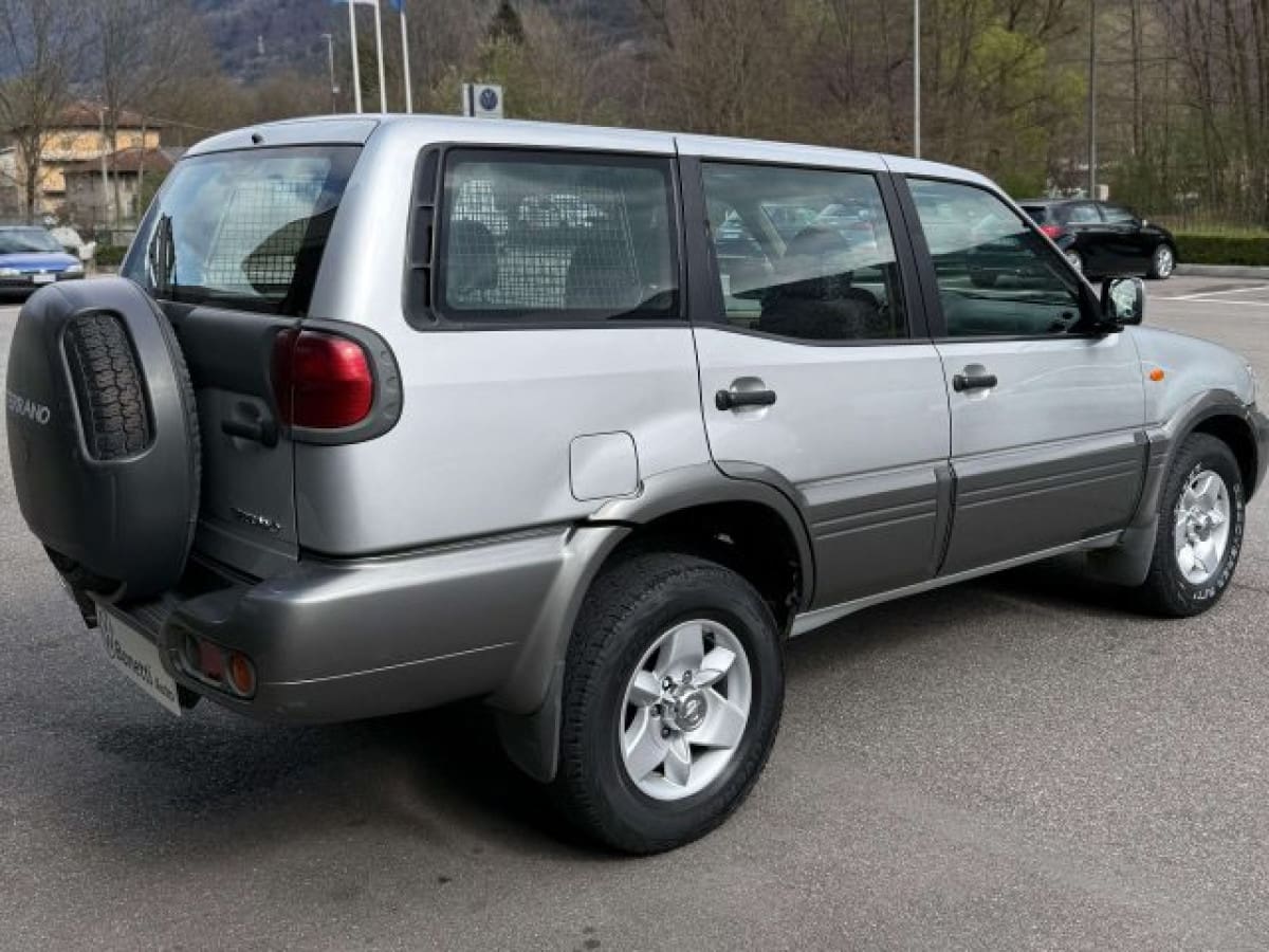 NISSAN Terrano I 12