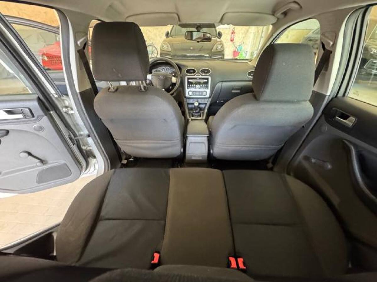 FORD Focus 1ª serie 4