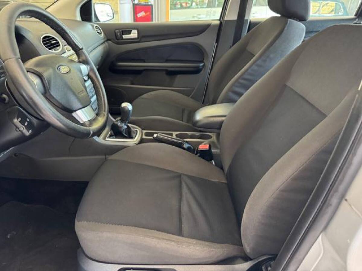 FORD Focus 1ª serie 15