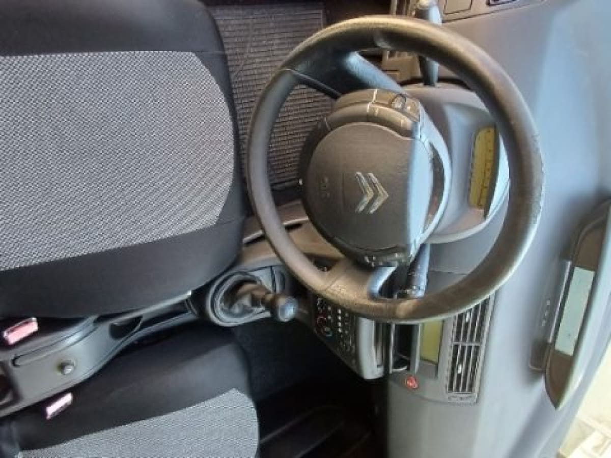 CITROEN C4 10