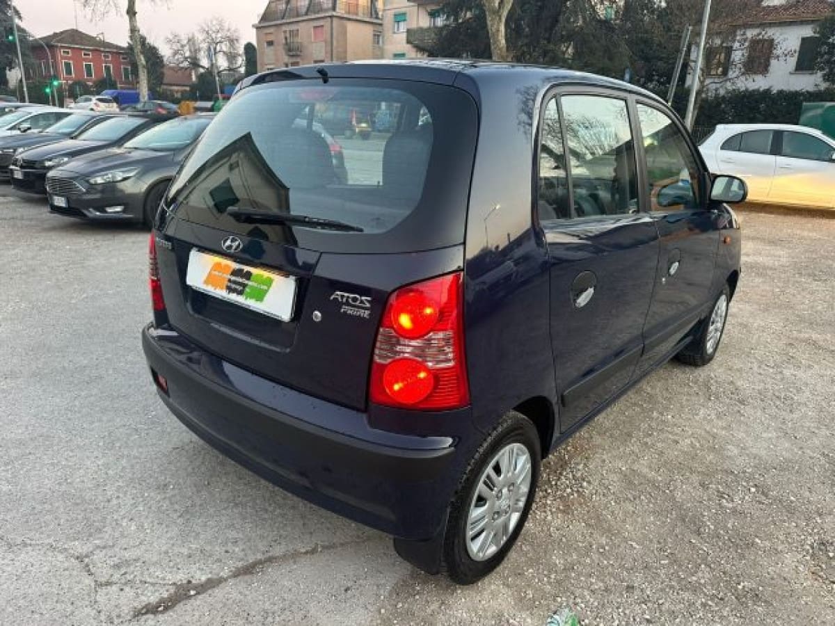 HYUNDAI Atos 8