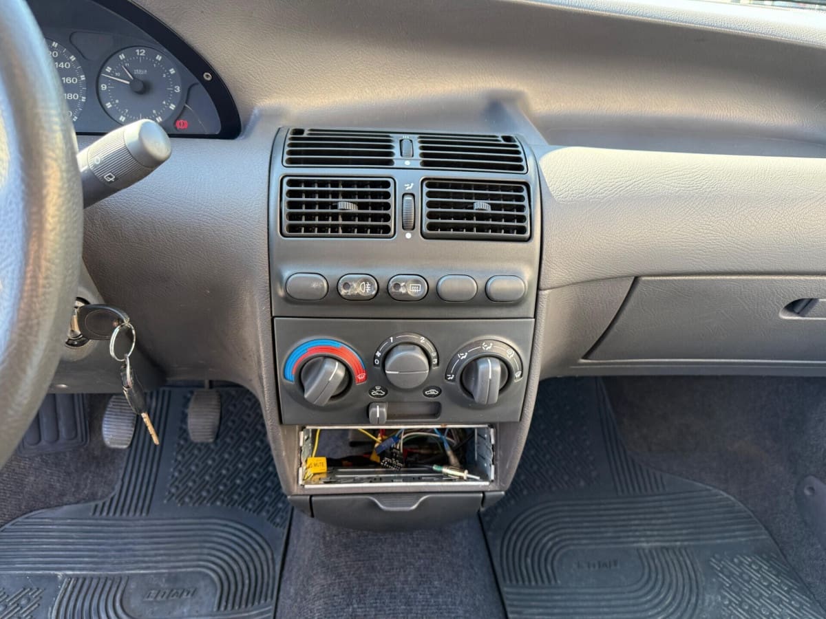 FIAT Punto 1ª serie 15