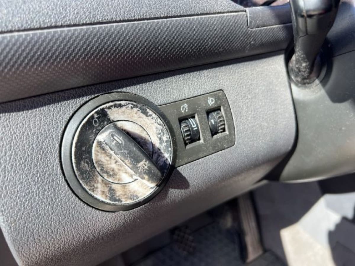 VOLKSWAGEN Caddy 3ªs. Tour. 2ª 3