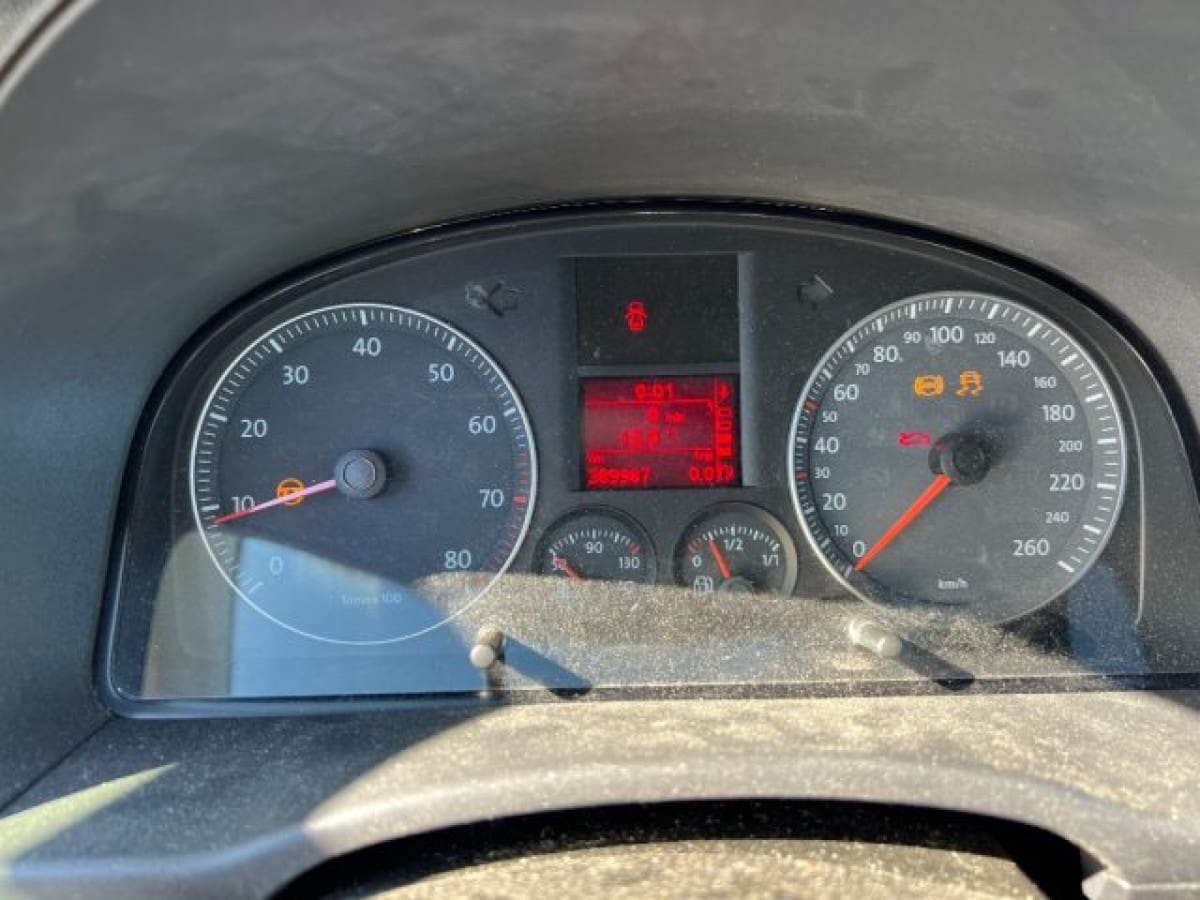 VOLKSWAGEN Caddy 3ªs. Tour. 2ª 6