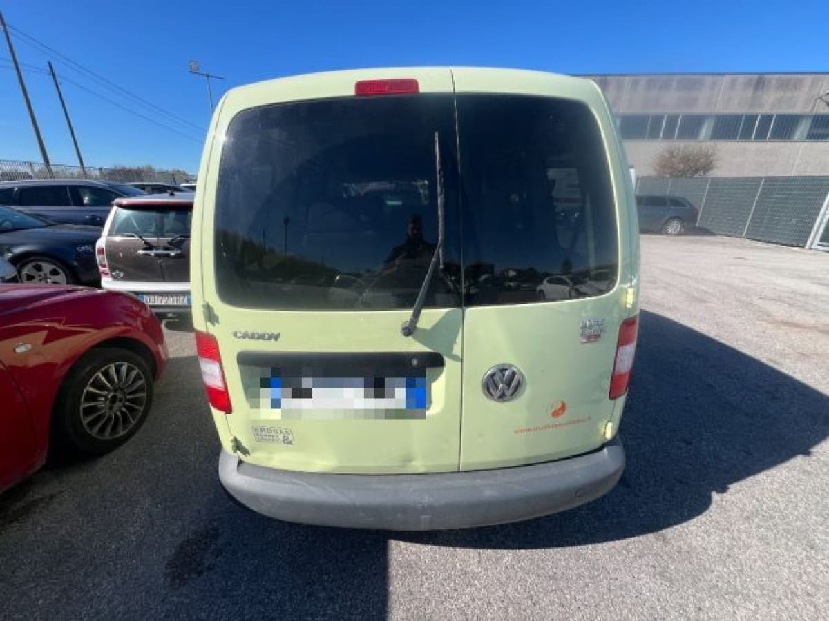 VOLKSWAGEN Caddy 3ªs. Tour. 2ª 12