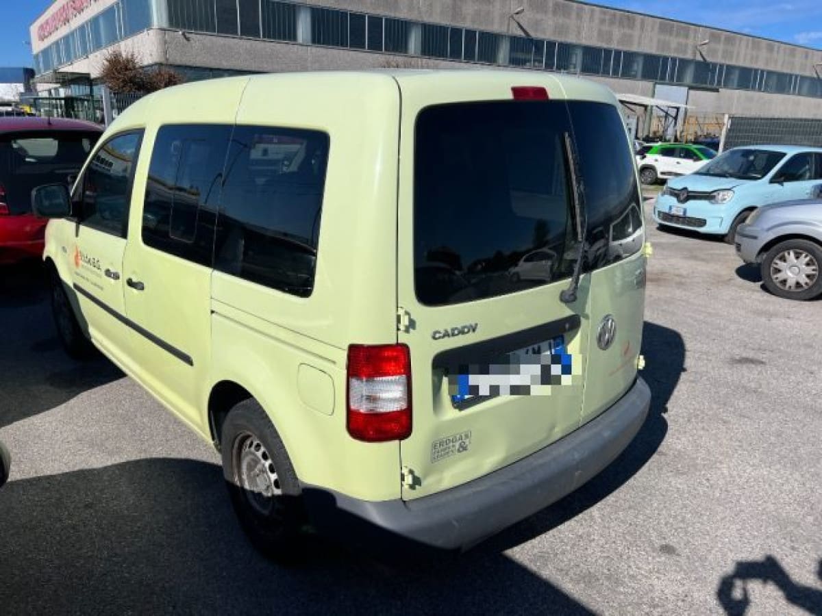 VOLKSWAGEN Caddy 3ªs. Tour. 2ª 13