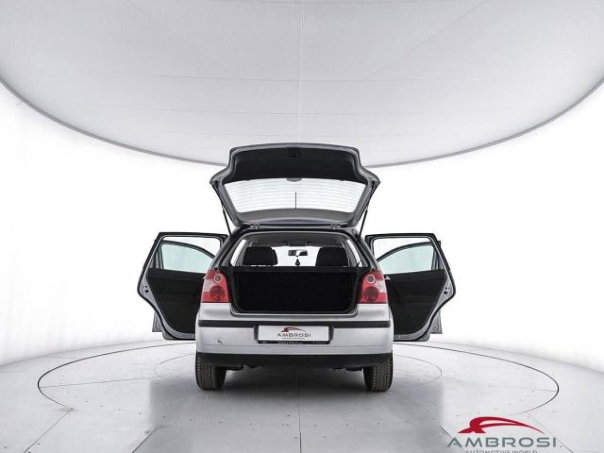 VOLKSWAGEN Polo 3ª serie 5
