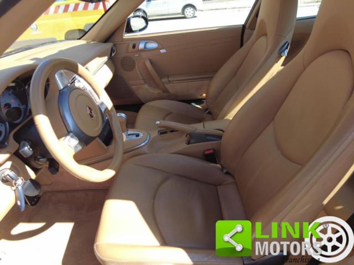 PORSCHE 911           (997) 11