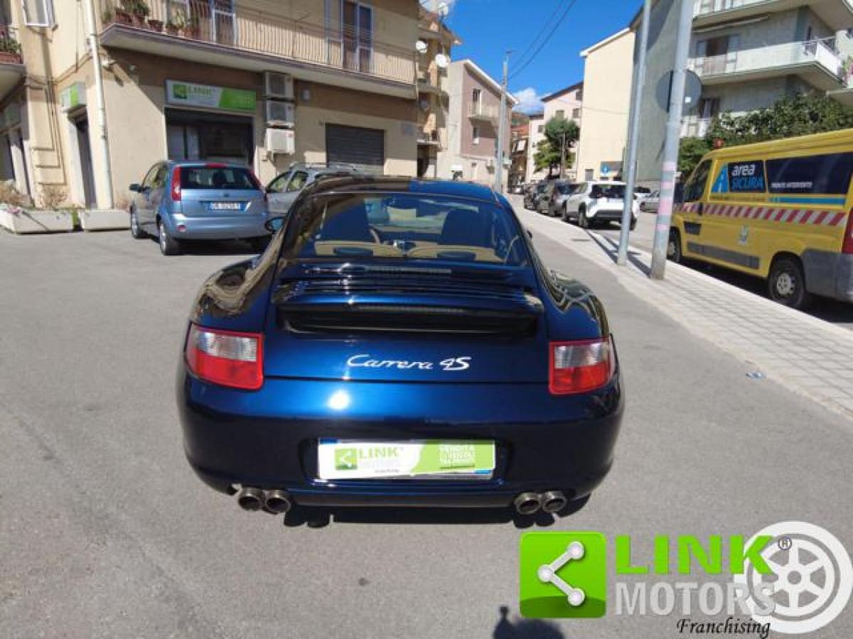 PORSCHE 911           (997) 12