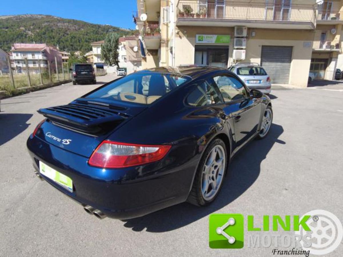 PORSCHE 911           (997) 14