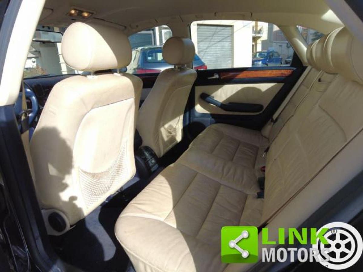 AUDI A6 2ª serie 10