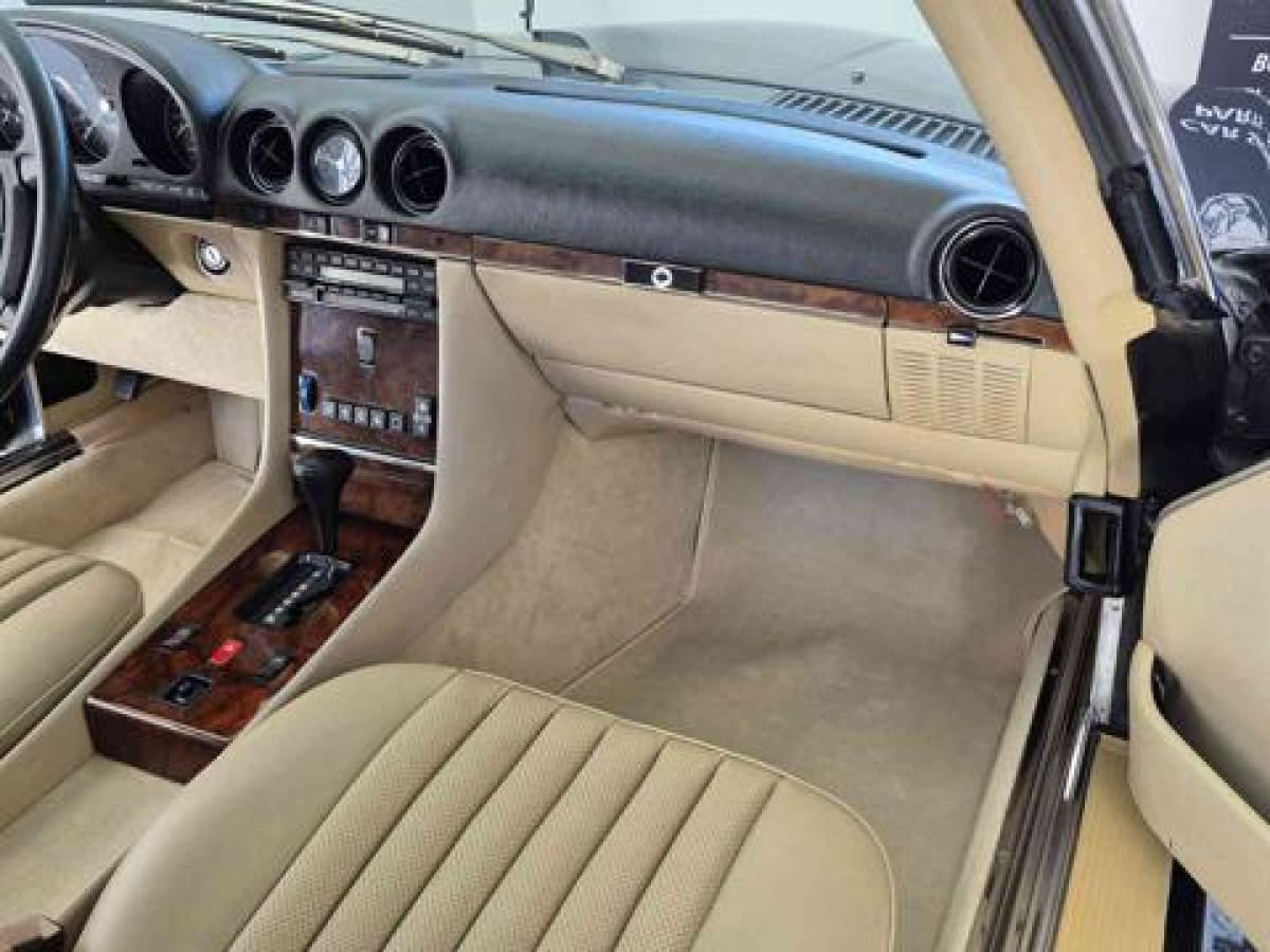 MERCEDES Serie SL     (R107) 5