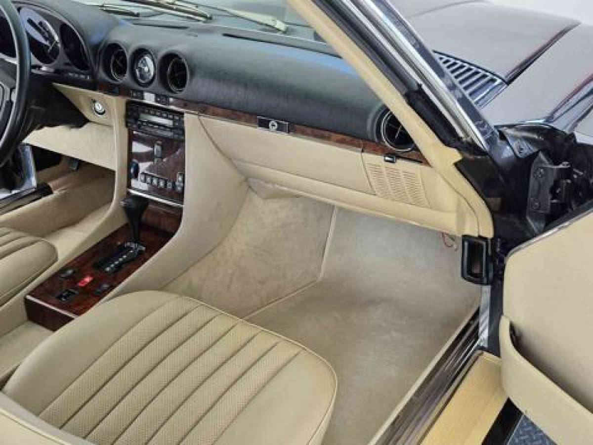 MERCEDES Serie SL     (R107) 8