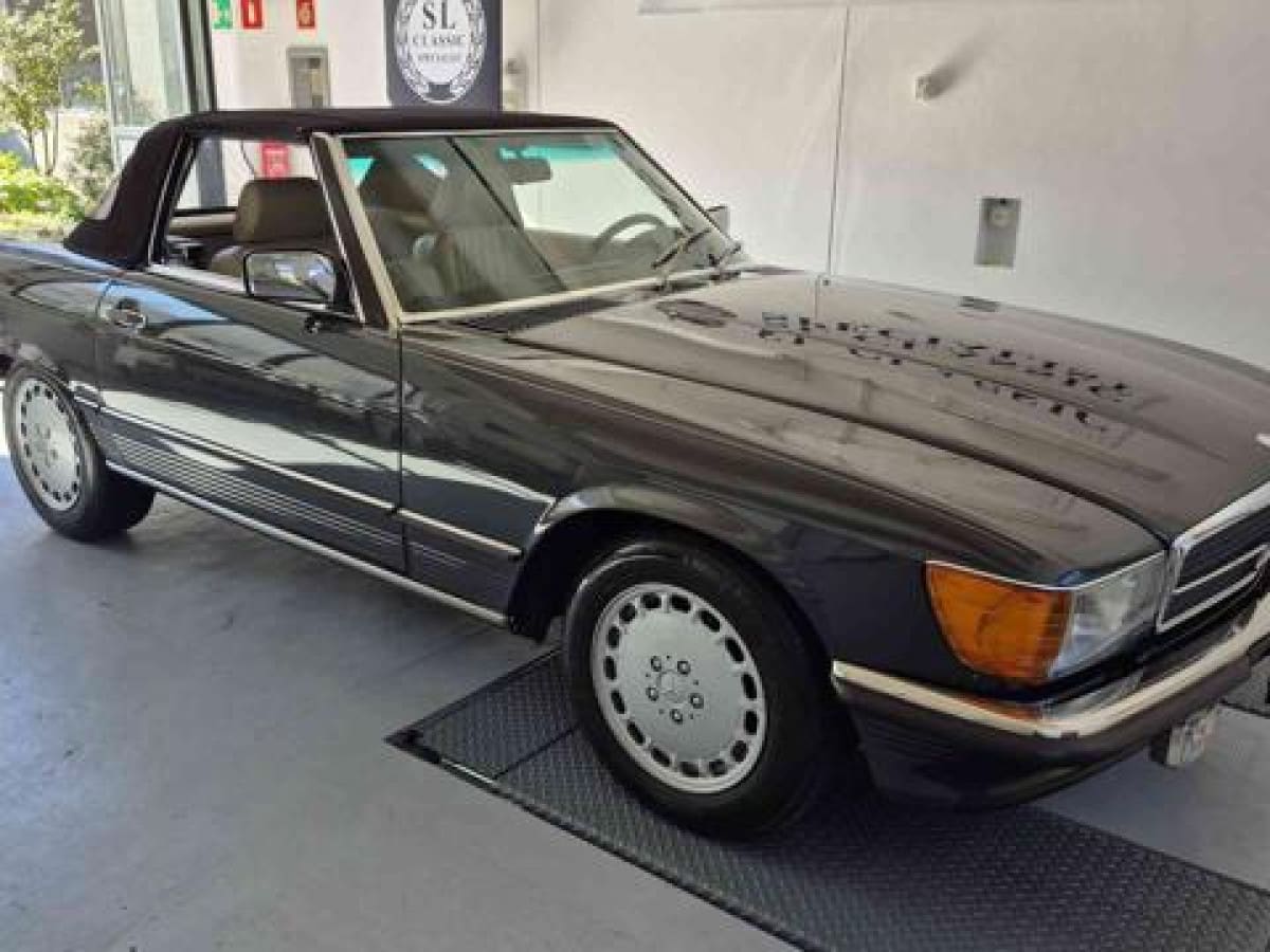 MERCEDES Serie SL     (R107) 14