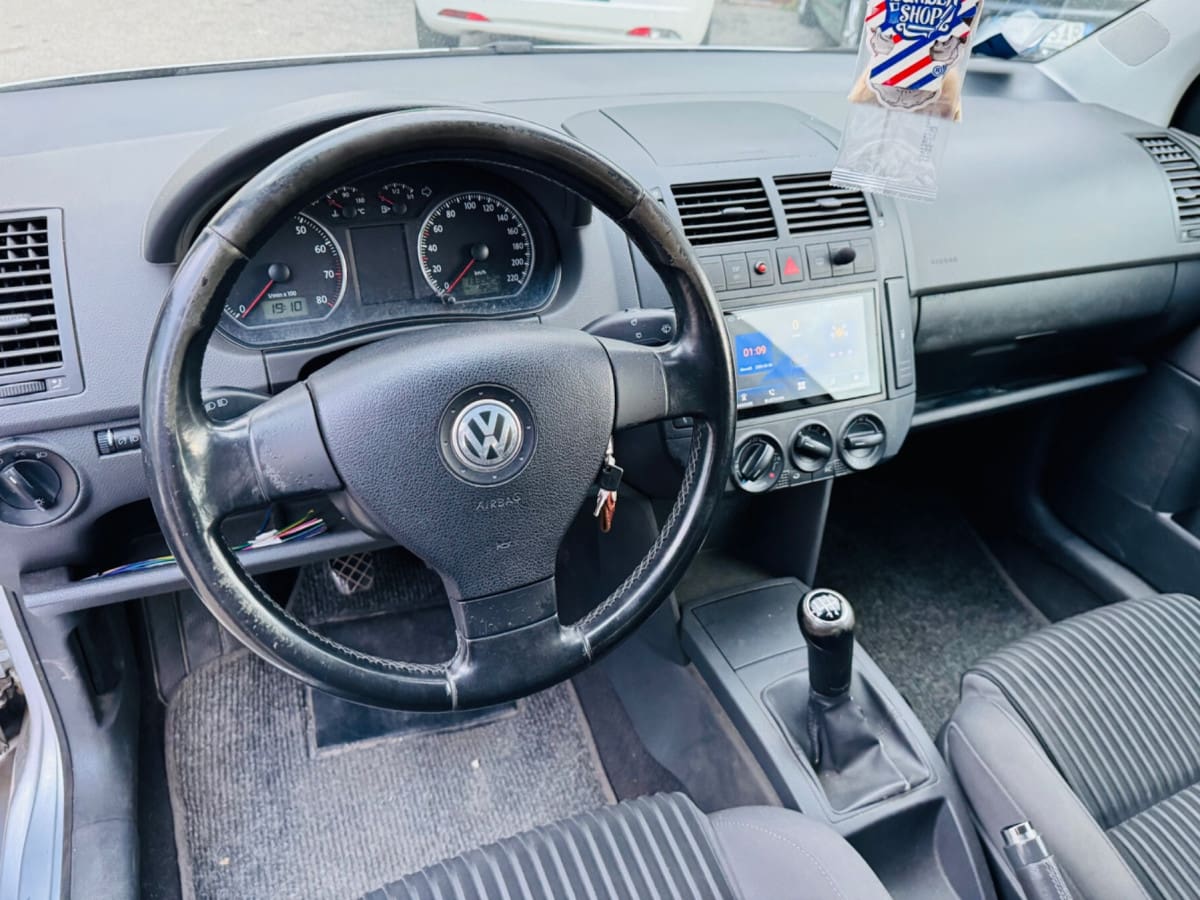VOLKSWAGEN Polo 4ª serie 22