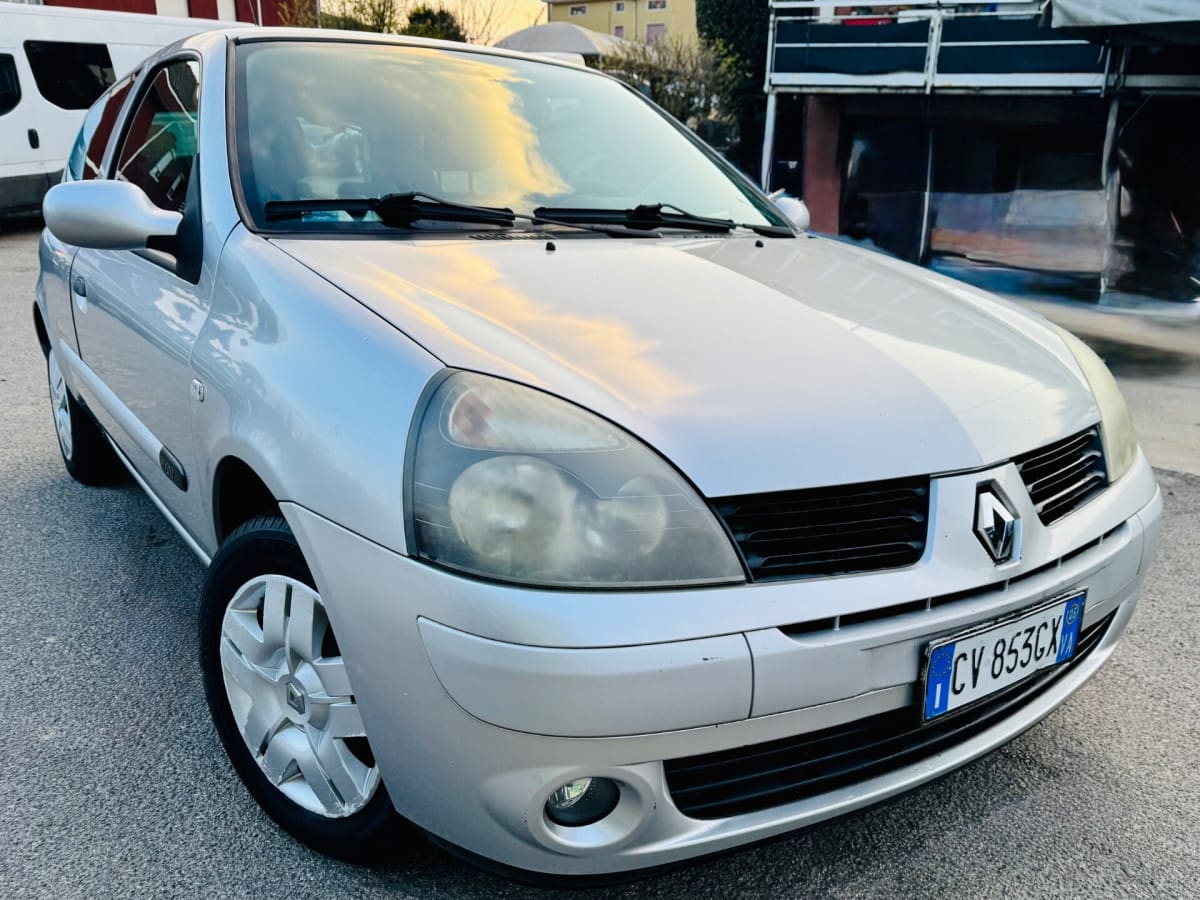 RENAULT Clio 2ª serie 2