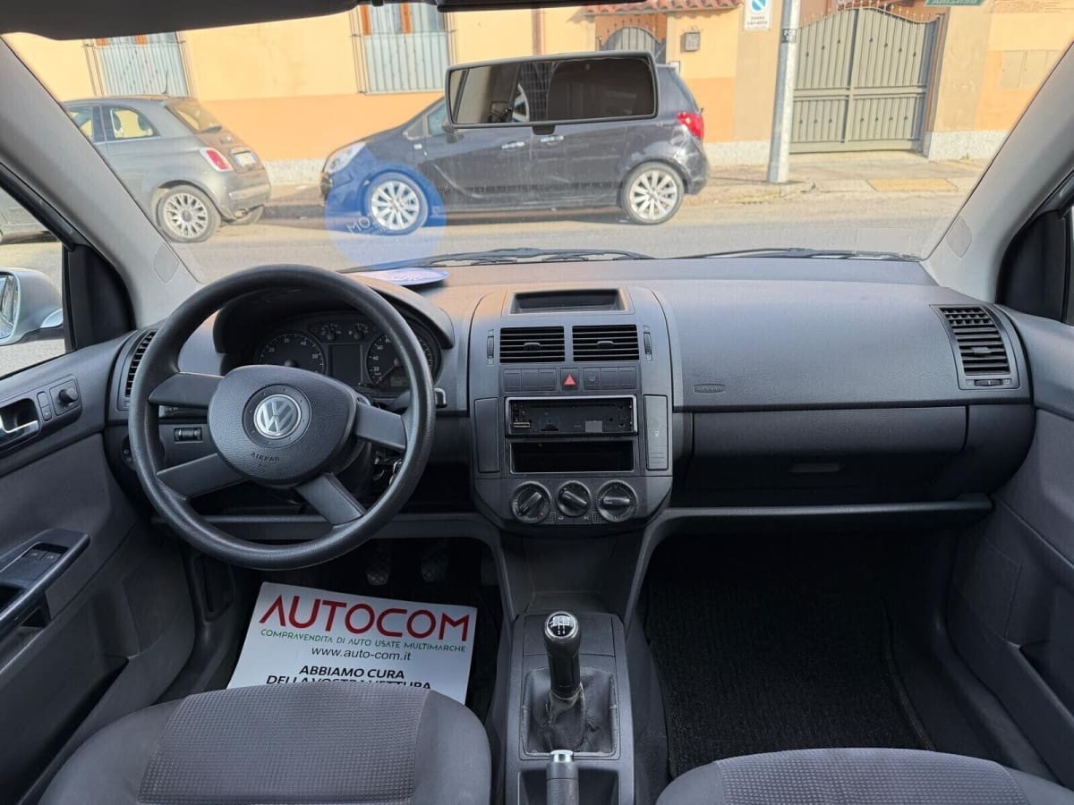 VOLKSWAGEN Polo 4ª serie 11
