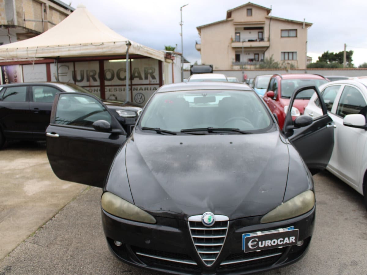 ALFA ROMEO 147 2ª serie 4