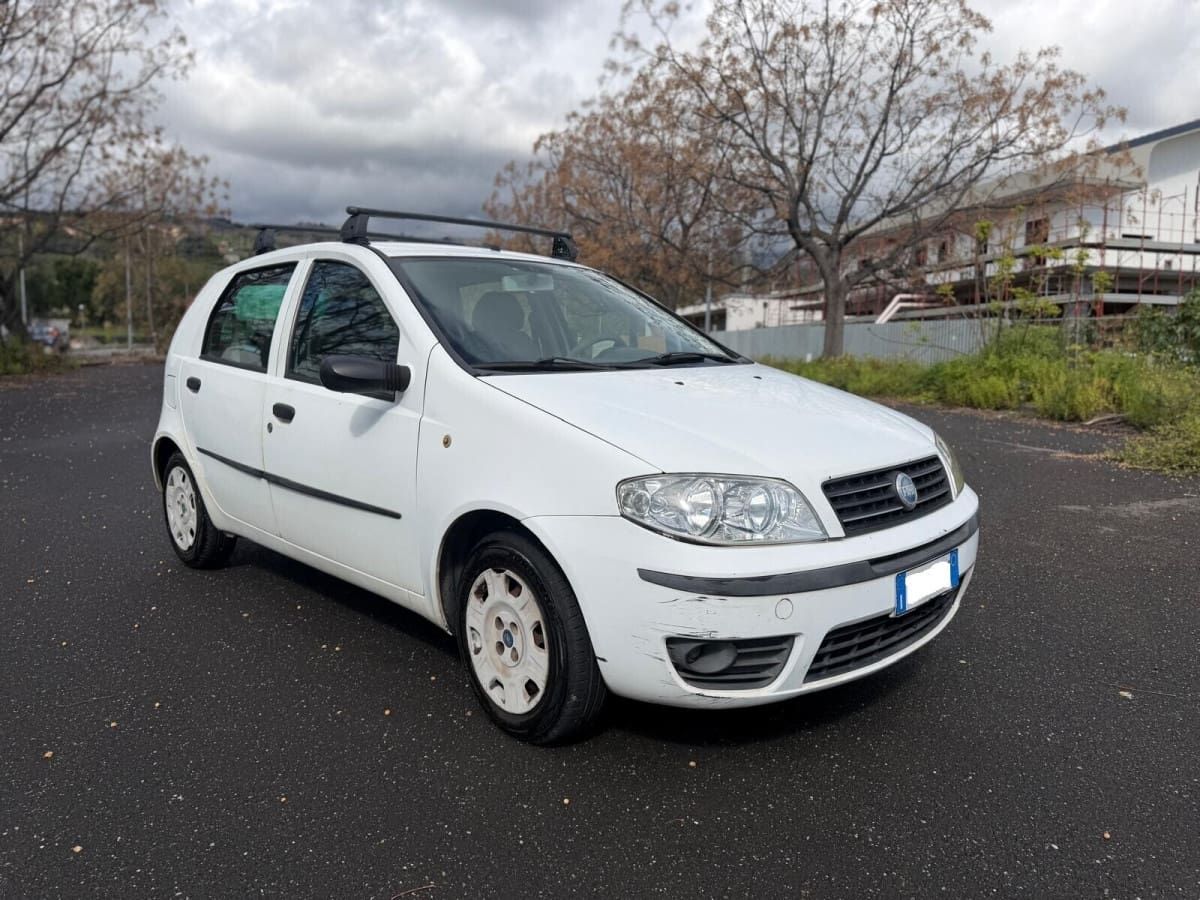 FIAT Punto 3ª serie 9