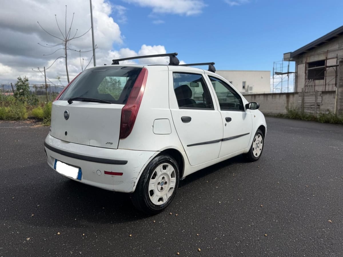 FIAT Punto 3ª serie 11