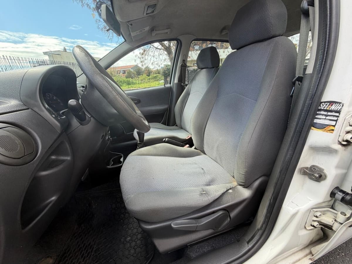 FIAT Punto 3ª serie 16