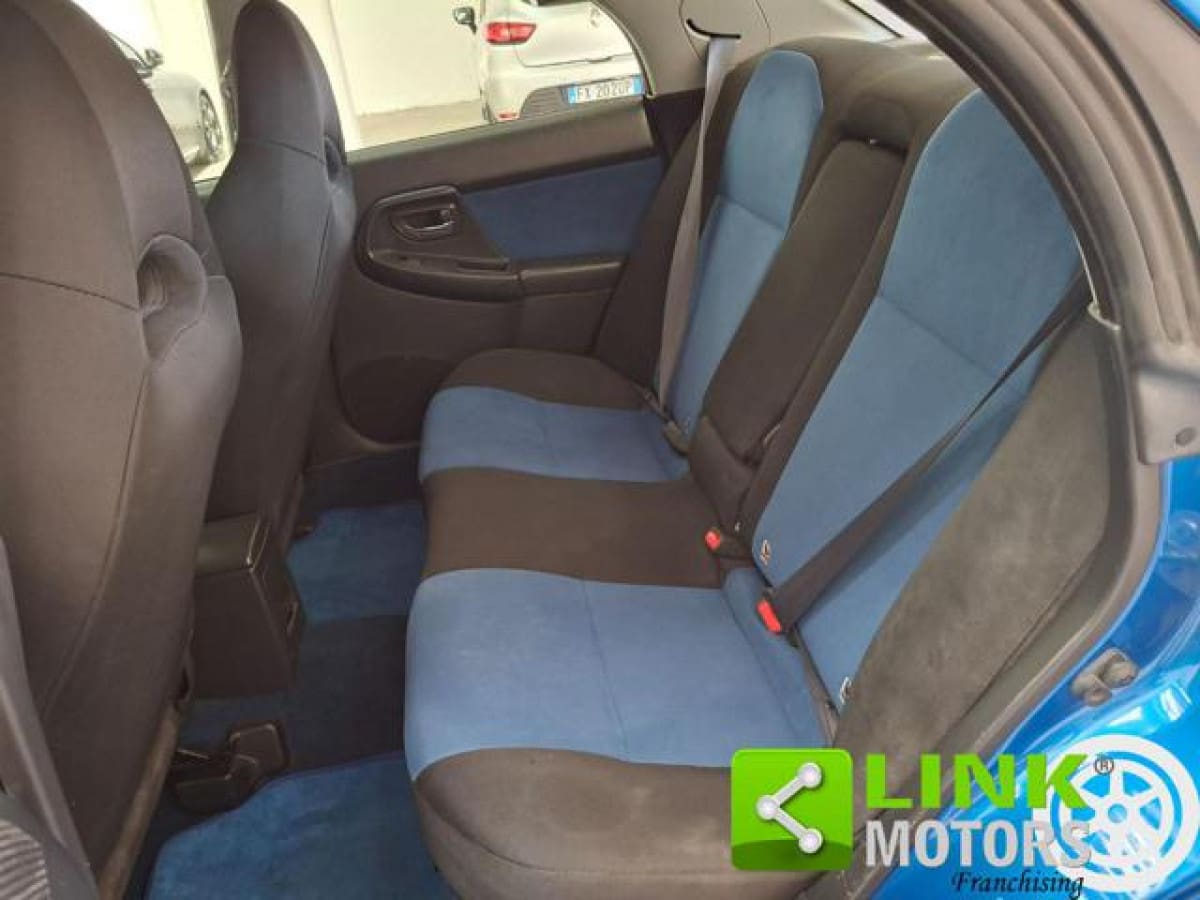 SUBARU Impreza 2ª serie 13