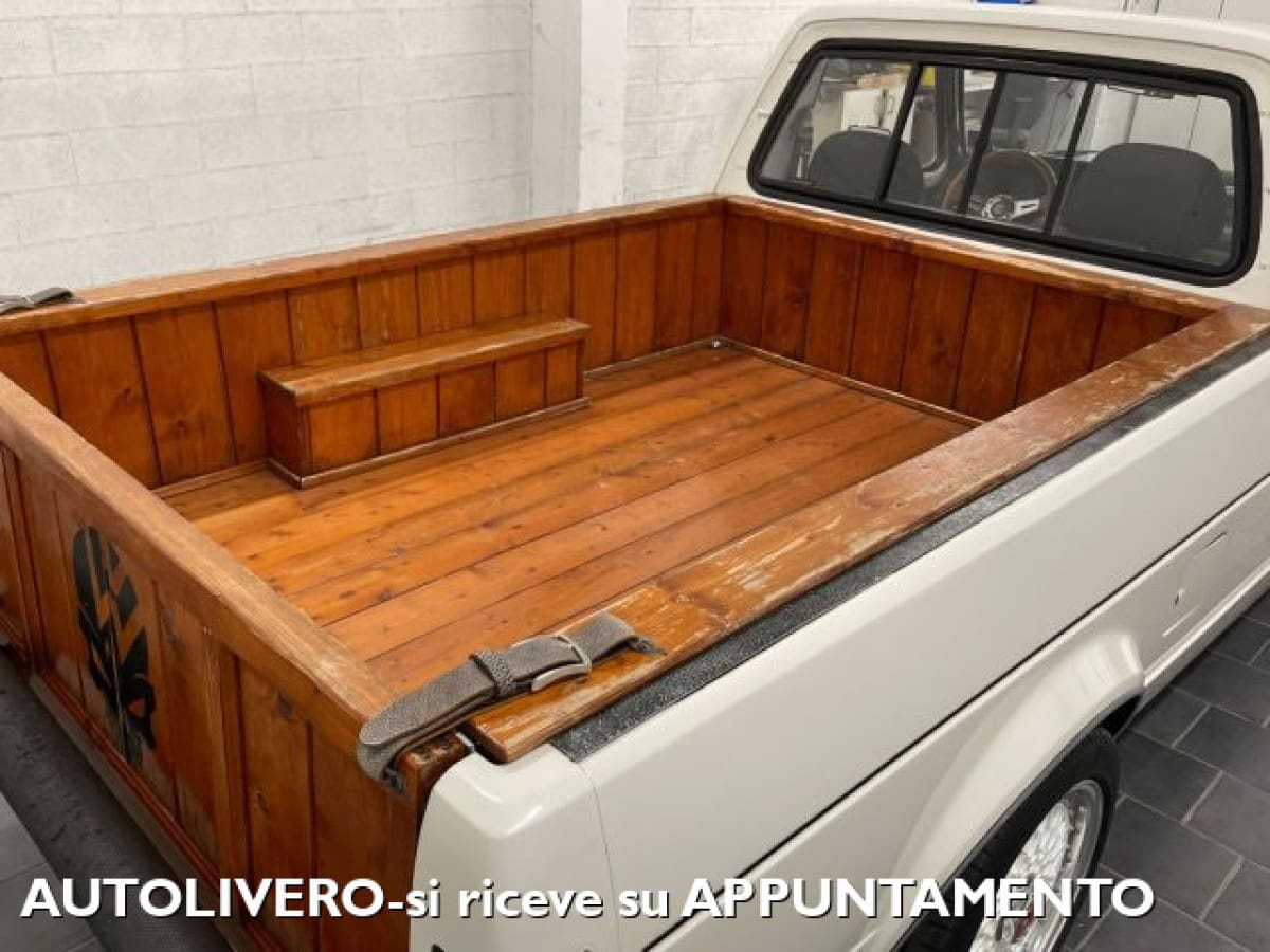 VOLKSWAGEN Caddy 3ªs. Tour. 2ª 14