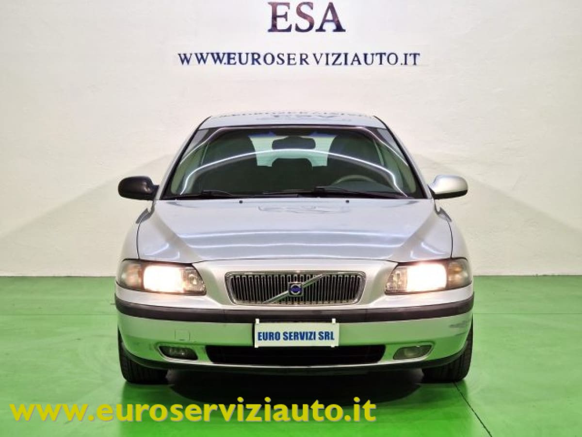 VOLVO V70/XC70 11