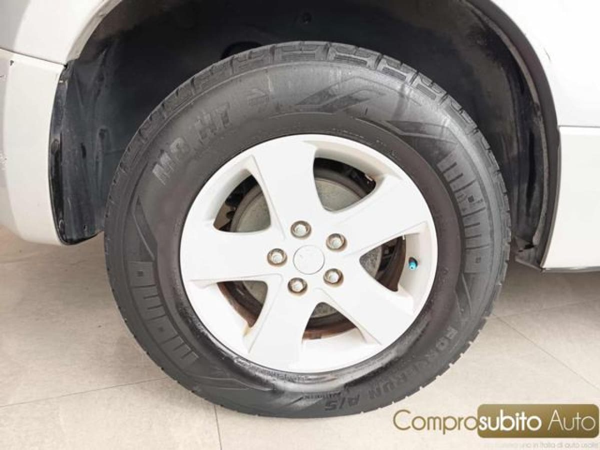 SUZUKI Grand Vitara 2ª 6