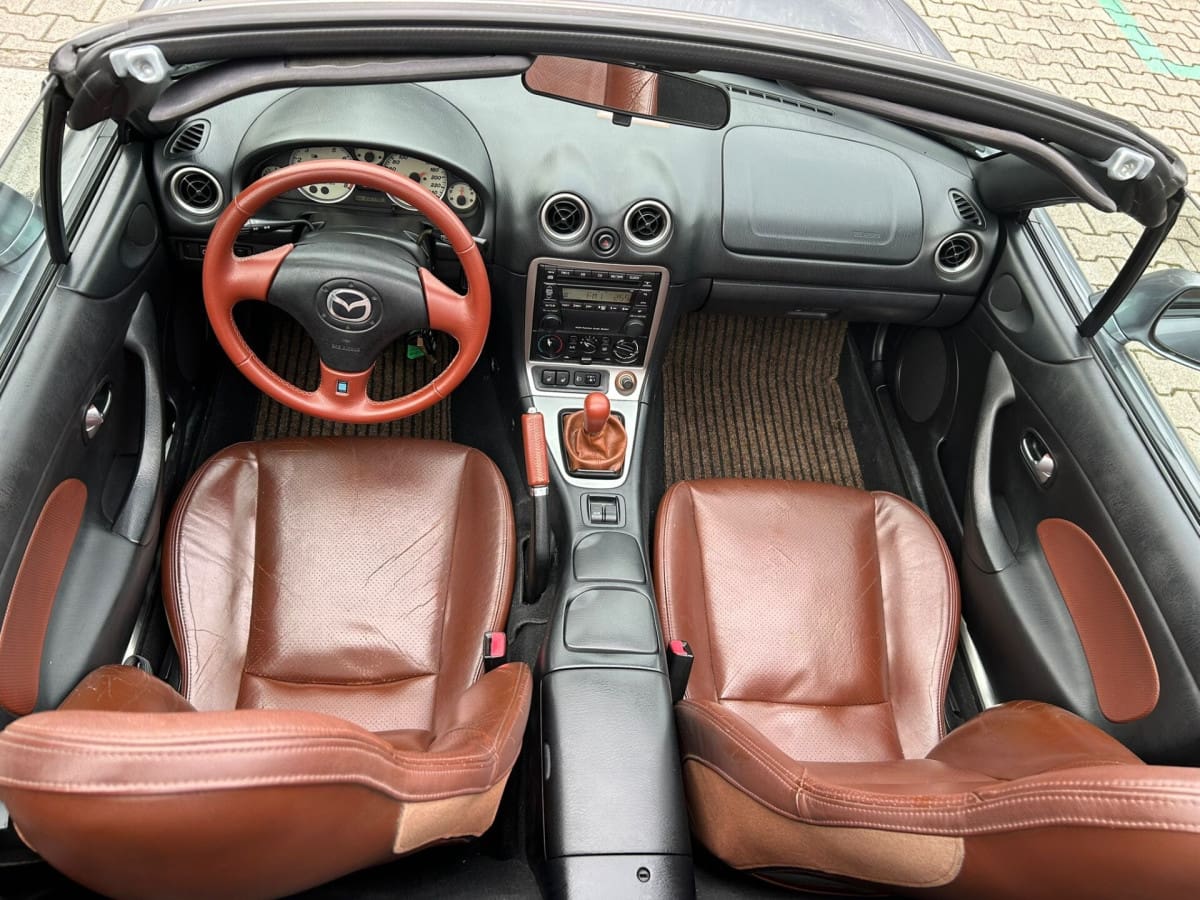 MAZDA MX-5 1ª serie 9