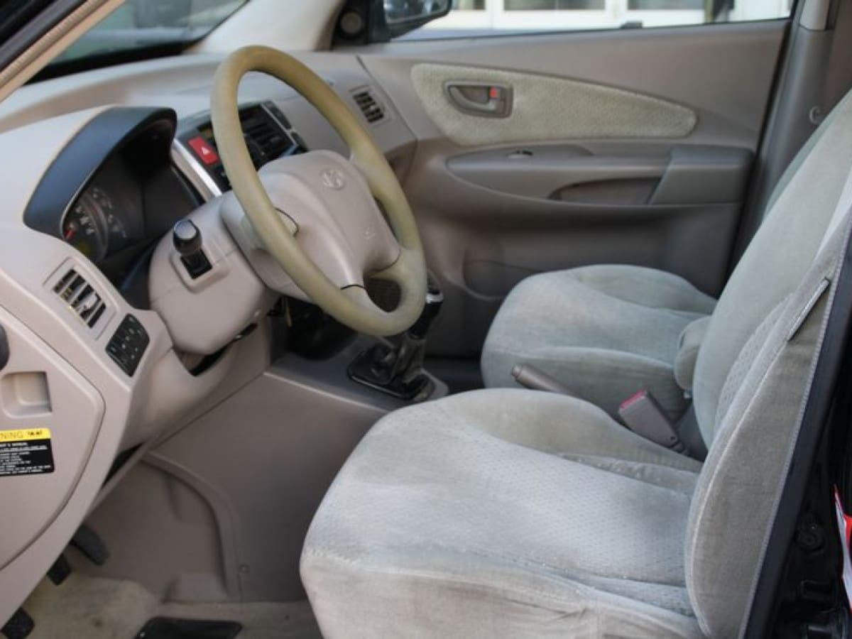 HYUNDAI Tucson 1ª serie 13