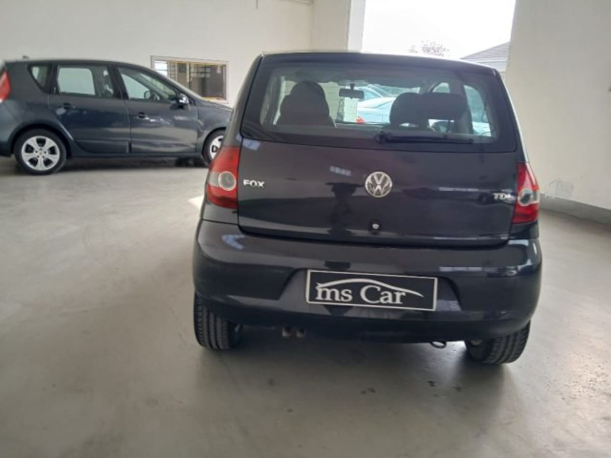 VOLKSWAGEN Fox 12