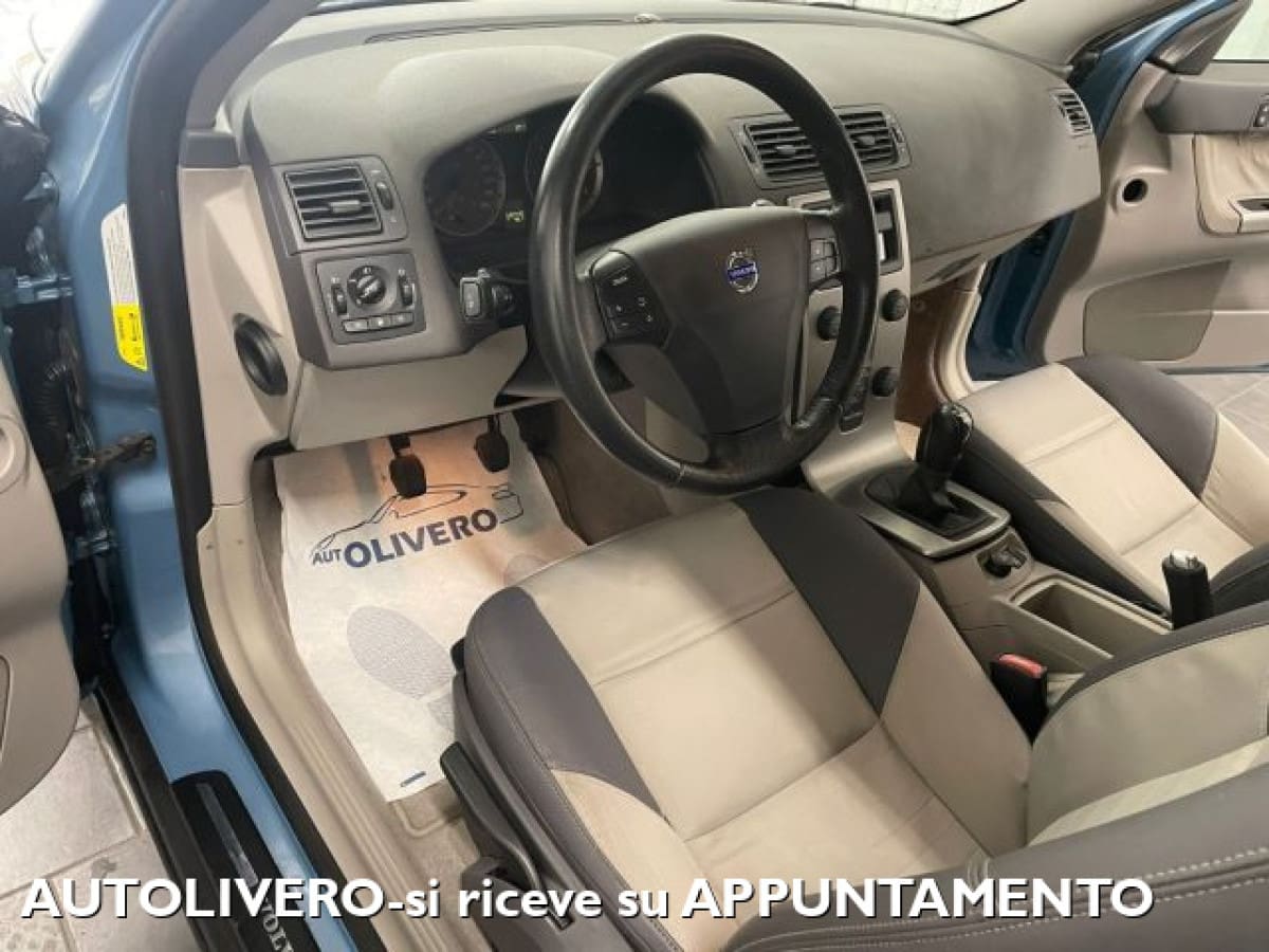 VOLVO V50 (2003-2012) 11