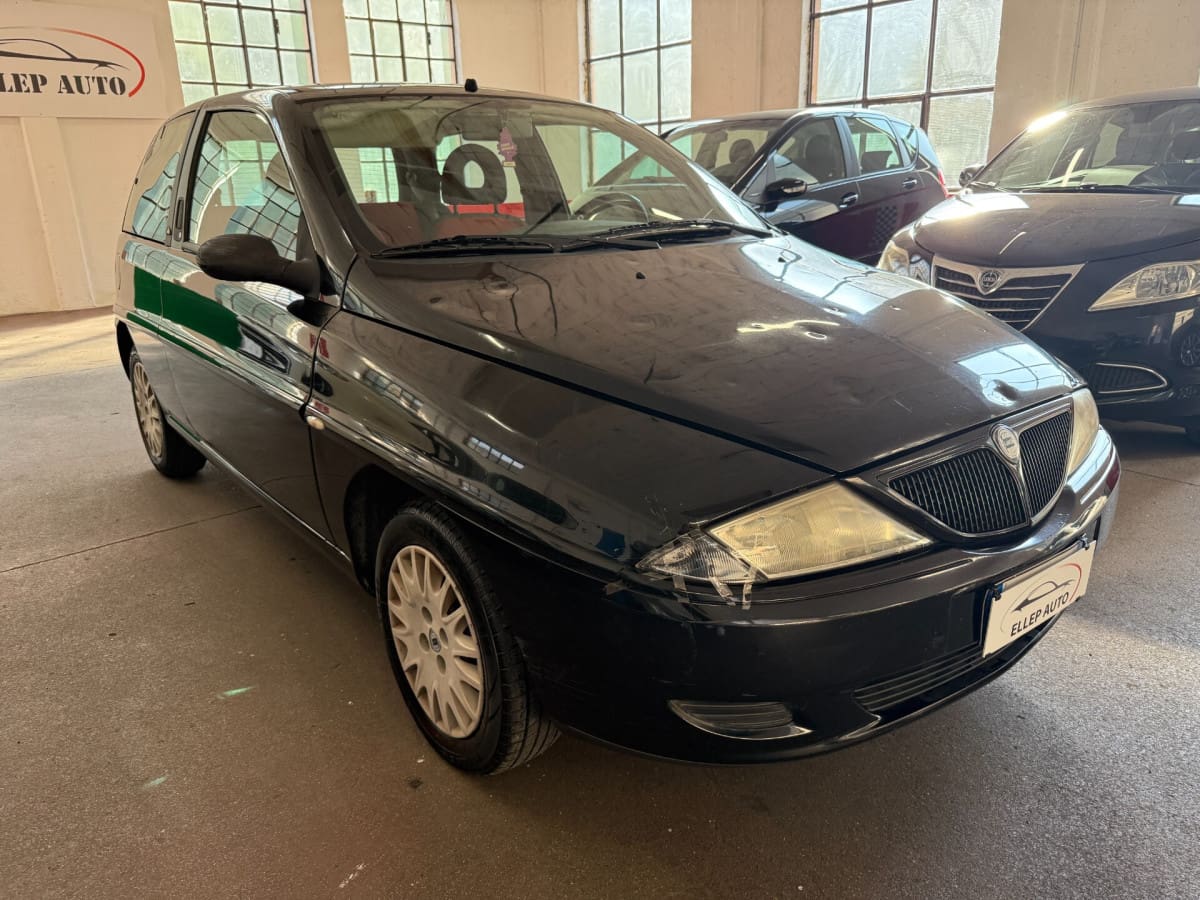 LANCIA Y 16