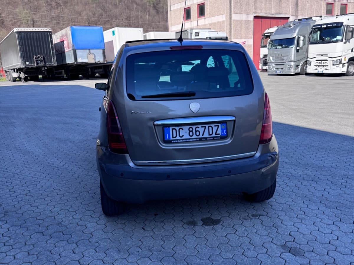 LANCIA Musa 6