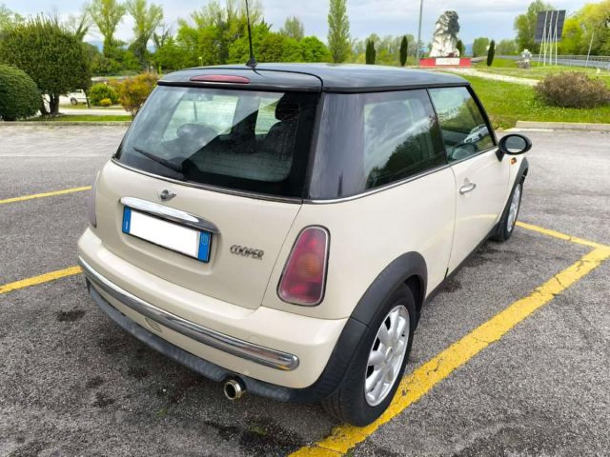 MINI Mini 2ª serie 11