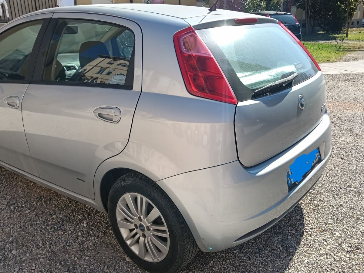 FIAT Grande Punto 9
